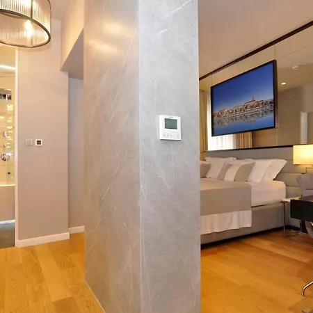 Fortuna Luxury 1 4* Spalato