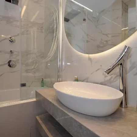 Fortuna Luxury 1 krevet i doručak 4*