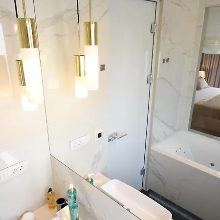 krevet i doručak Fortuna Luxury 1 4*