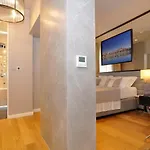 Fortuna Luxury 1 4* Split